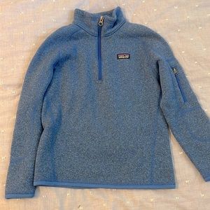 Kids Patagonia quarter zip in blue. Size small (7-8)